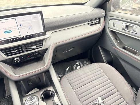 New 2026 Ford Explorer ST-Line AWD/4WD image 15