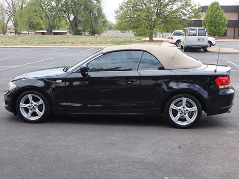 Used 2013 BMW 128i Convertible RWD image 9