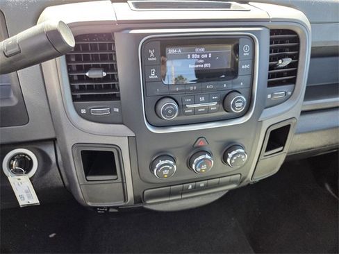Used 2013 RAM 1500 Express image 24