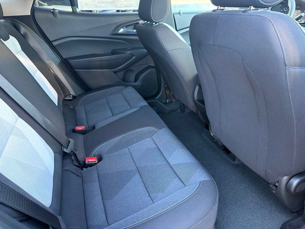 New 2026 Chevrolet Trax LS FWD image 18