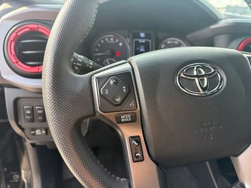 Used 2023 Toyota Tacoma TRD Off-Road w/ TRD Premium Off Road Package AWD/4WD image 23