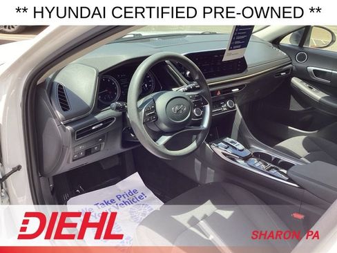 Certified 2023 Hyundai Sonata SEL w/ Preferred Accessory Package FWD image 19