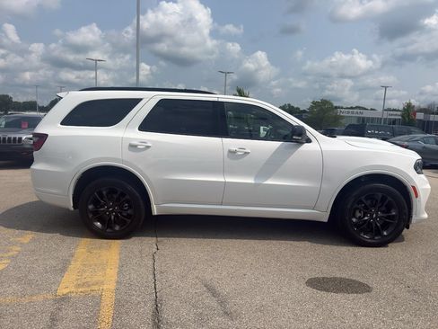 Used 2025 Dodge Durango GT AWD/4WD image 4