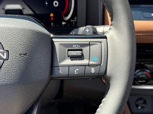 New 2026 Nissan Rogue Platinum AWD/4WD image 16