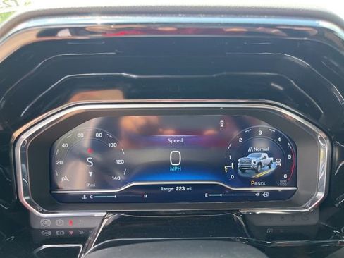 New 2025 Chevrolet Silverado 2500 High Country w/ Technology Package image 27