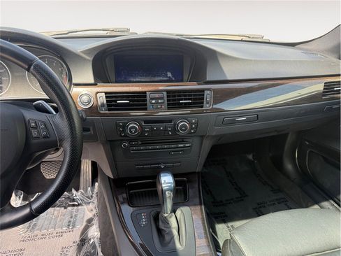 Used 2012 BMW 335i xDrive Coupe AWD/4WD image 11