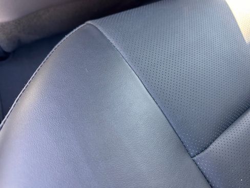 Used 2025 Toyota Prius XLE image 14