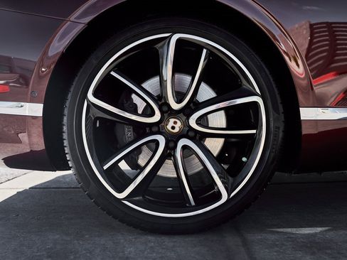 Used 2020 Bentley Continental GT First Edition image 22