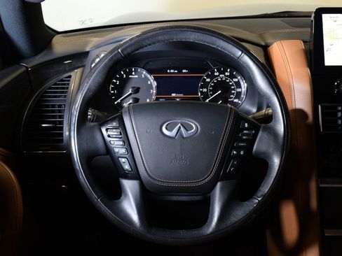 Used 2023 INFINITI QX80 Sensory w/ All-Season Package AWD/4WD image 21