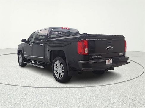 Used 2016 Chevrolet Silverado 1500 High Country w/ High Country Premium Package image 6