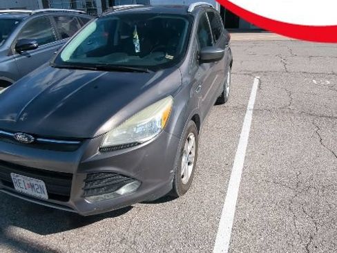 Used 2013 Ford Escape SE AWD/4WD image 1