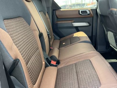 Used 2023 Ford Bronco Outer Banks AWD/4WD image 25
