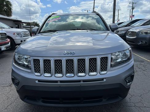 Used 2015 Jeep Compass High Altitude AWD/4WD image 3
