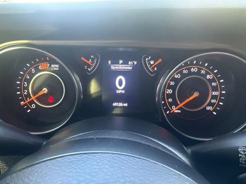 Used 2020 Jeep Wrangler Sport AWD/4WD image 25