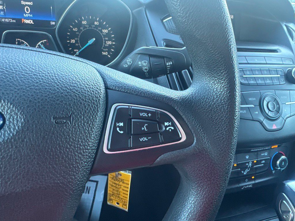 Used 2015 Ford Focus SE FWD image 18