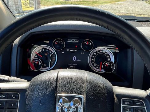 Used 2018 RAM 1500 Big Horn AWD/4WD image 13