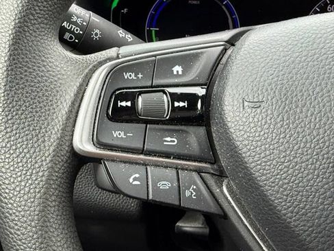 Used 2021 Honda Accord Hybrid image 25