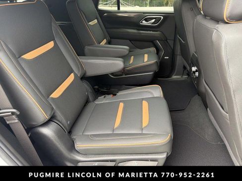 Used 2024 GMC Yukon AT4 w/ AT4 Premium Plus Package AWD/4WD image 15