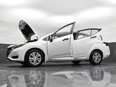 Certified 2025 Nissan Versa S w/ Trunk Package image 37