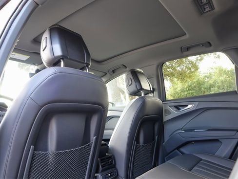 New 2026 Audi Q4 e-tron Premium Plus image 17