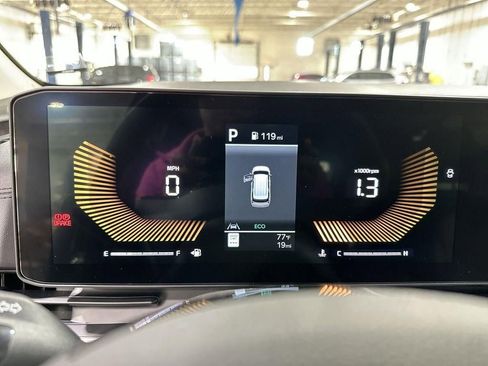 New 2026 Kia Carnival EX image 10