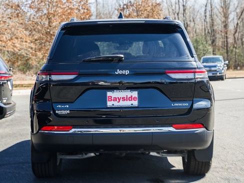 New 2025 Jeep Grand Cherokee Laredo X w/ MOPAR Finishing Package AWD/4WD image 7