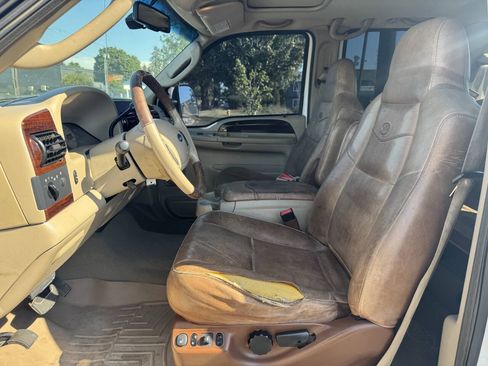 Used 2006 Ford F350 Lariat AWD/4WD image 7
