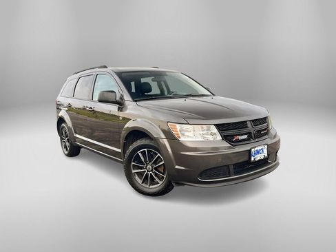 Used 2018 Dodge Journey SE w/ Blacktop Package image 5