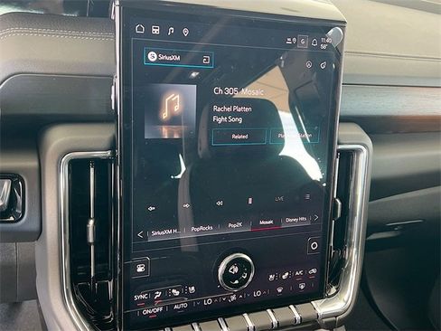 New 2026 GMC Yukon XL Denali w/ Denali Reserve Package image 10