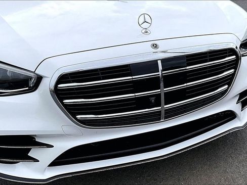 Used 2025 Mercedes-Benz S 580 4MATIC Sedan image 34