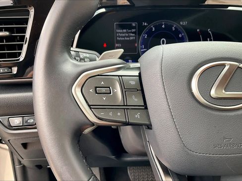 Used 2024 Lexus NX 250 FWD image 21