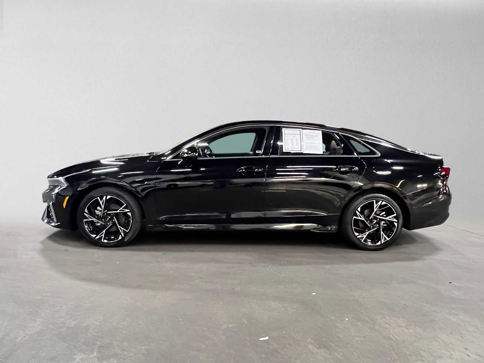 Used 2025 Kia K5 GT-Line w/ GT-Line Premium Package AWD/4WD image 6