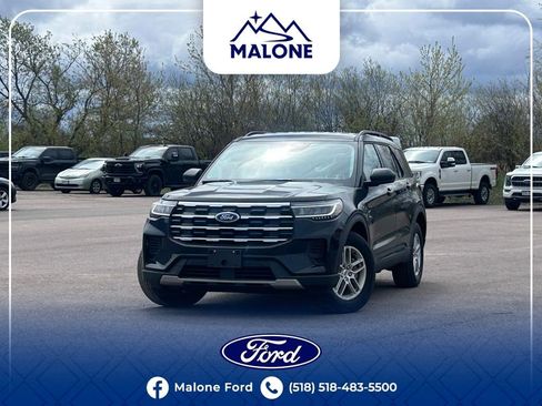 Used 2026 Ford Explorer Active AWD/4WD image 1