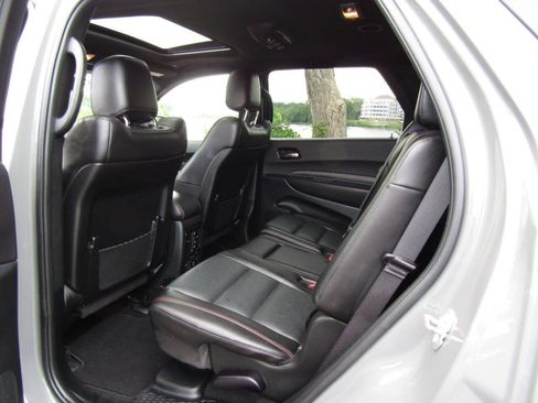 Used 2025 Dodge Durango R/T AWD/4WD image 12