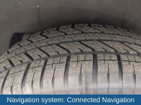 Certified 2023 Ford Expedition XLT image 25