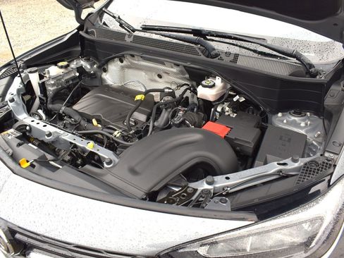 Used 2021 Buick Encore GX Select w/ Advanced Technology Package FWD image 34