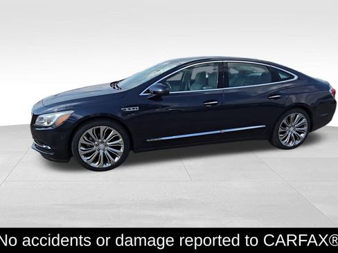 Used 2017 Buick LaCrosse Premium image 4