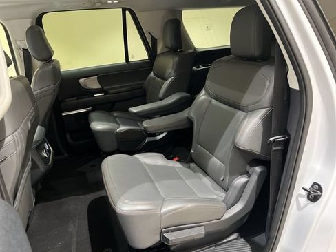 Certified 2025 Ford Expedition Max Active AWD/4WD image 24