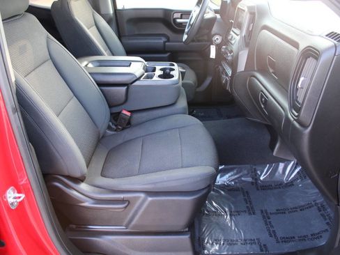 Used 2021 Chevrolet Silverado 1500 Custom image 8