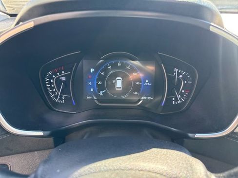 Used 2020 Hyundai Santa Fe SEL image 25