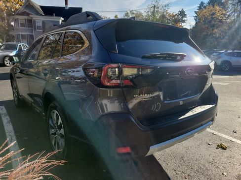 Certified 2023 Subaru Outback Limited image 6