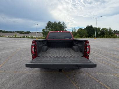 Used 2018 GMC Sierra 1500 SLT w/ SLT Premium Package