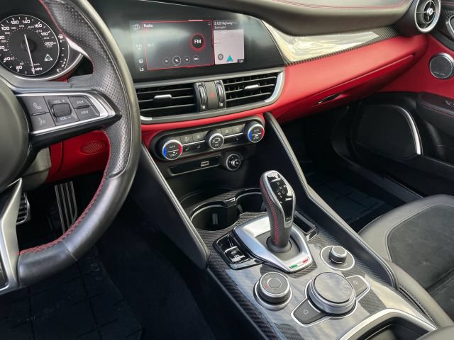 Used 2021 Alfa Romeo Giulia Quadrifoglio RWD image 26