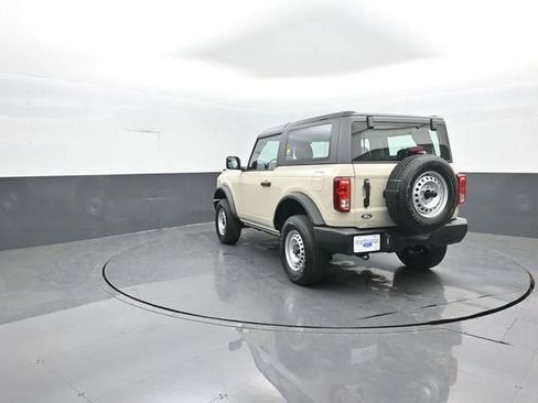 New 2026 Ford Bronco 2-Door AWD/4WD image 5