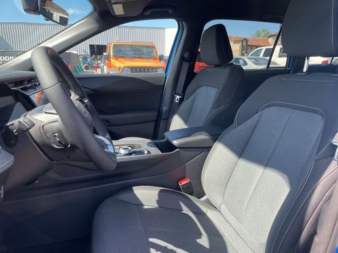 New 2026 Jeep Cherokee Laredo AWD/4WD image 11