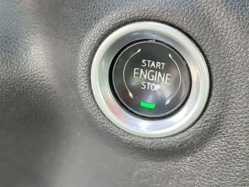 Used 2022 Chevrolet Silverado 1500 RST image 27