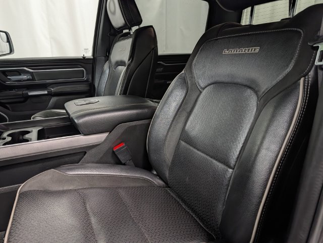 Used 2023 RAM 1500 Laramie AWD/4WD image 9