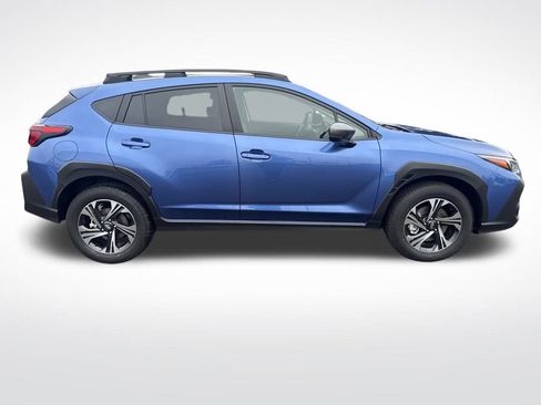 Certified 2025 Subaru Crosstrek 2.0i Premium image 8