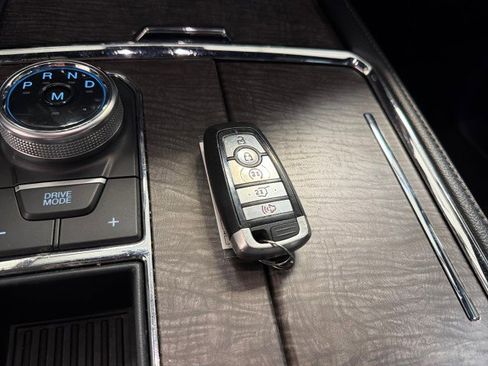 Used 2020 Ford Expedition Max Limited image 59