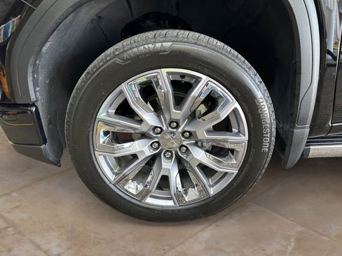 Used 2025 GMC Sierra 1500 Denali AWD/4WD image 31